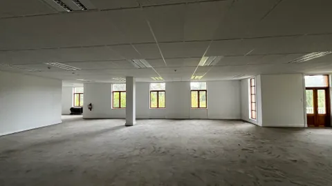 Sandton Sandown -684.39sqm- Pinmill Farm Office Park, 164 Katherine Street, L (7)